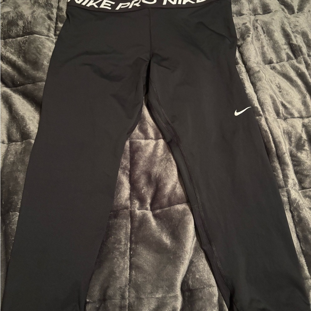 Nike Pro Women’s Dri fit Black Leggings